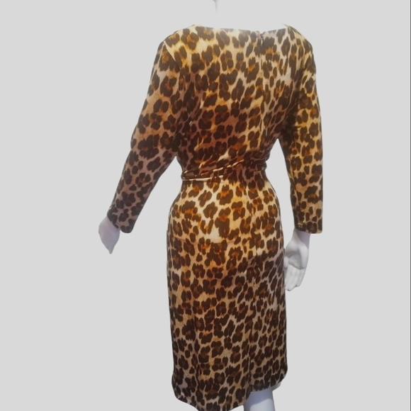 Lepord Print Sheath Dress Large - Picture 4 of 11